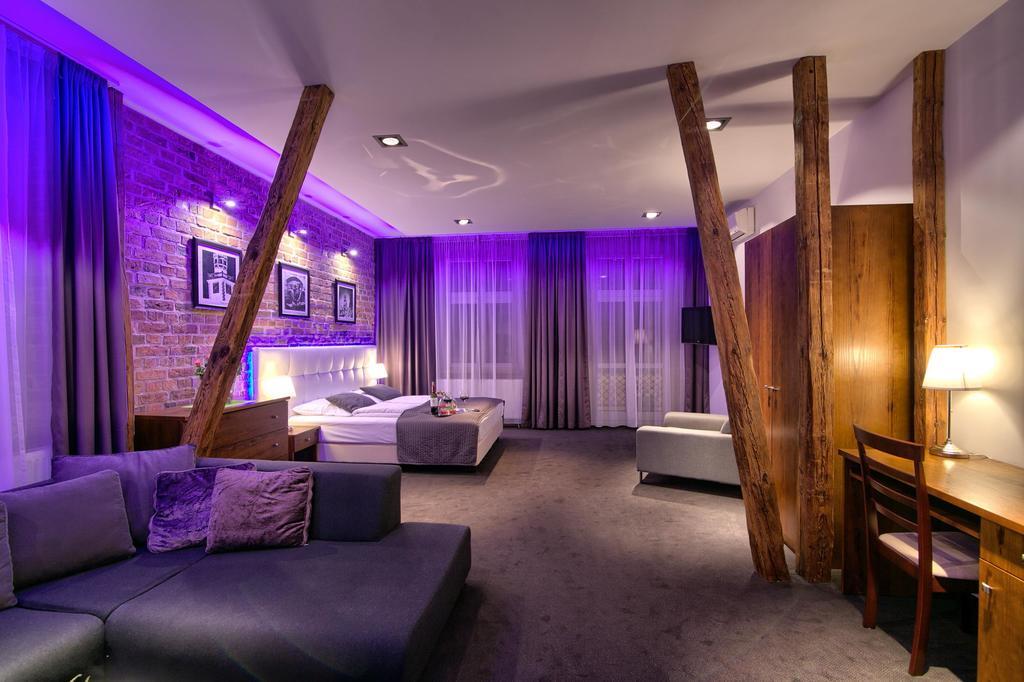Apartamenty Chelminskie เคล์มโน ภายนอก รูปภาพ