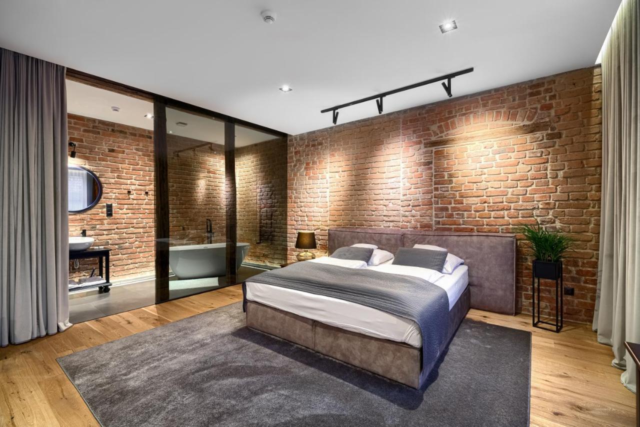 Apartamenty Chelminskie เคล์มโน ภายนอก รูปภาพ