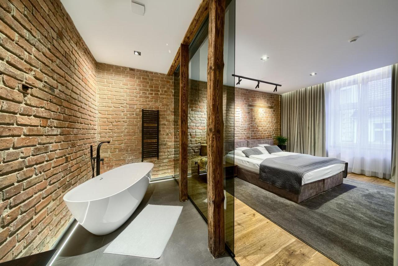 Apartamenty Chelminskie เคล์มโน ภายนอก รูปภาพ